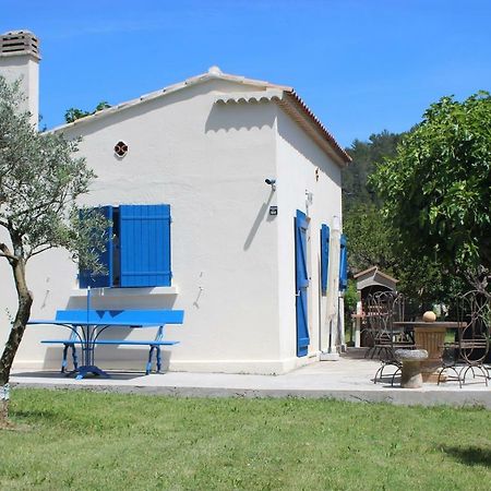 Cottage Provencal Belgentier Exterior foto
